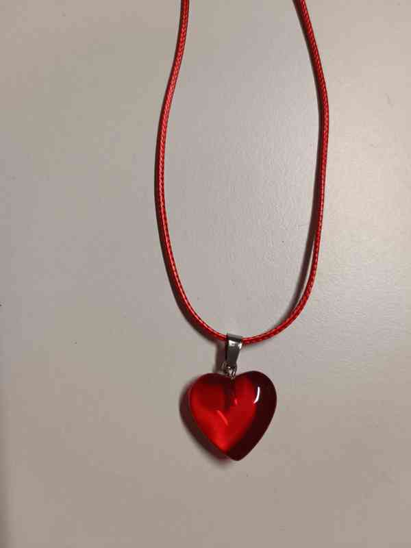 Dámský řetízek červené srdce - foto 1