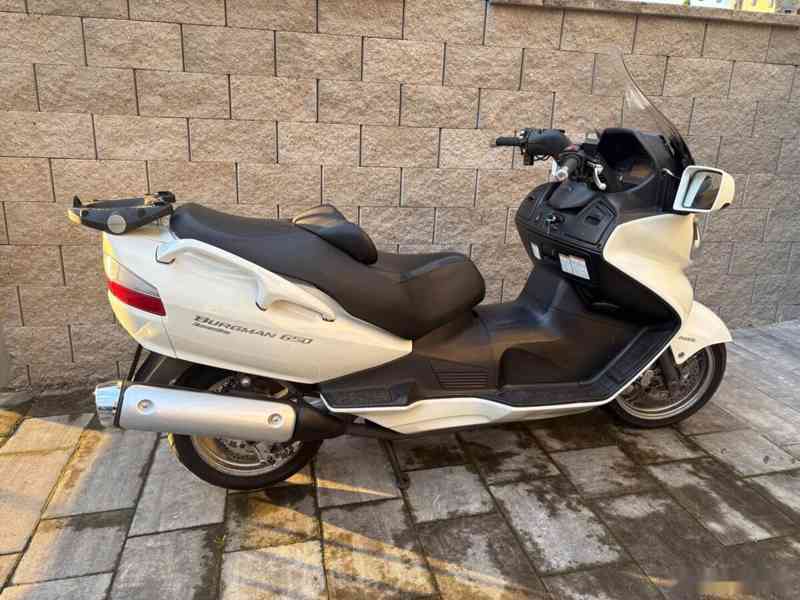 Suzuki Burgman 650 executive 2010 CZ doklady - foto 10