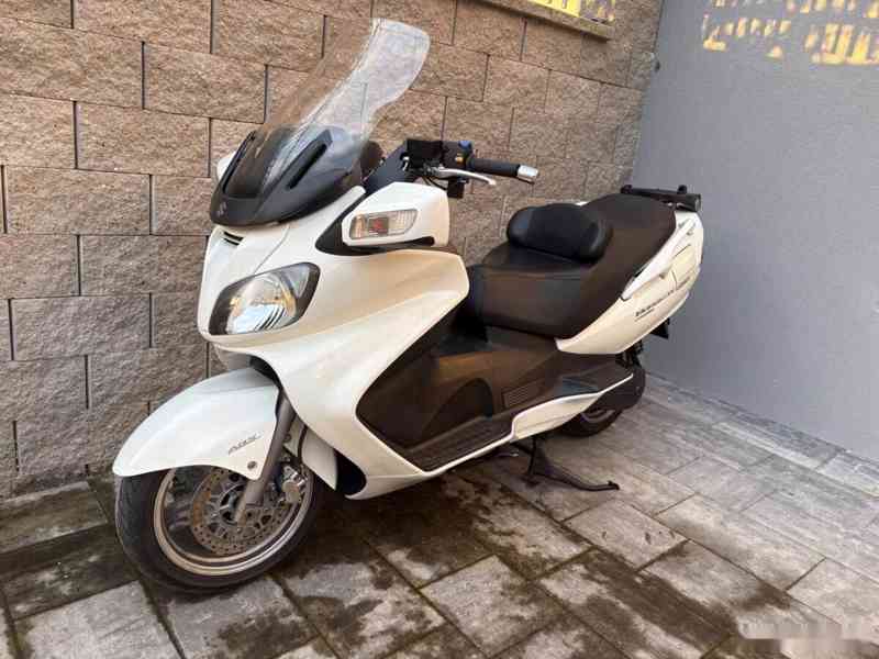 Suzuki Burgman 650 executive 2010 CZ doklady - foto 3