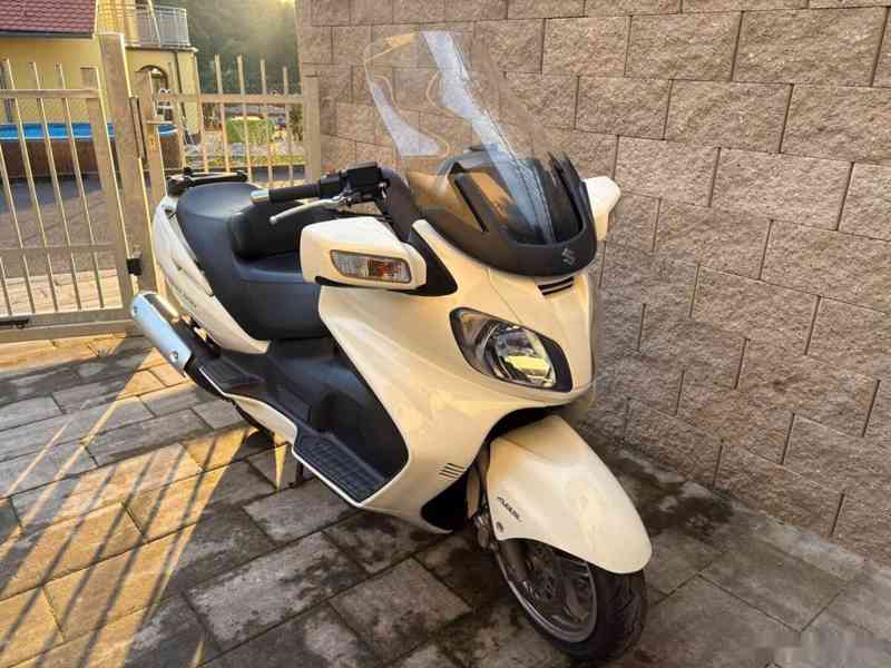 Suzuki Burgman 650 executive 2010 CZ doklady - foto 13