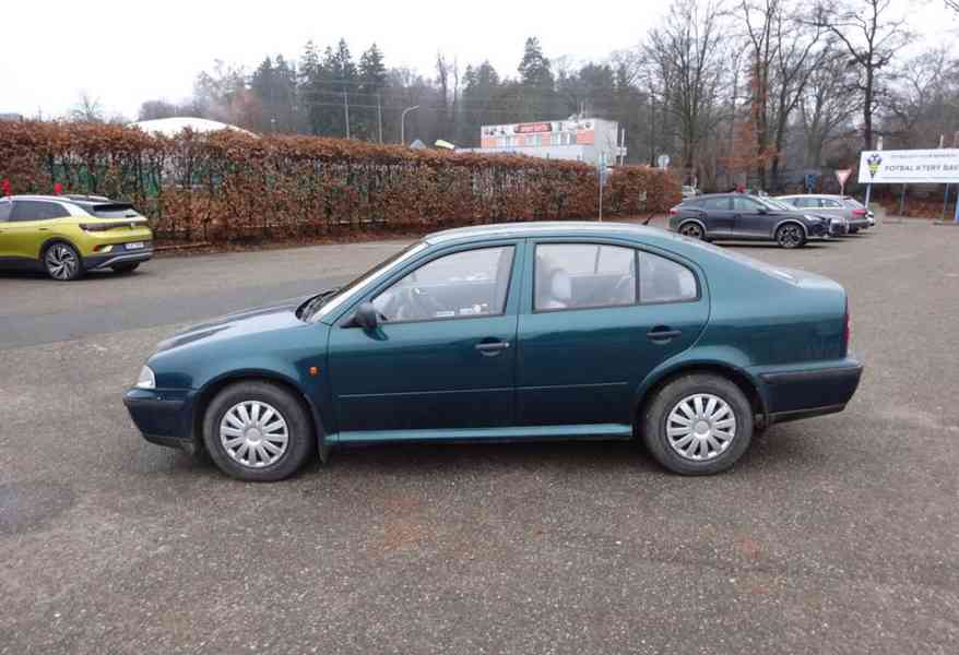 Škoda Octavia 1.6i r.v.1997 (74 kw) stk:3/2027 - foto 3