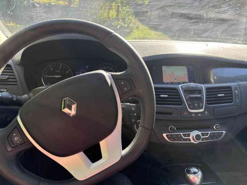 Renault Laguna III 2.0 dCi VELMI BOHATÁ VÝBAVA! - foto 12