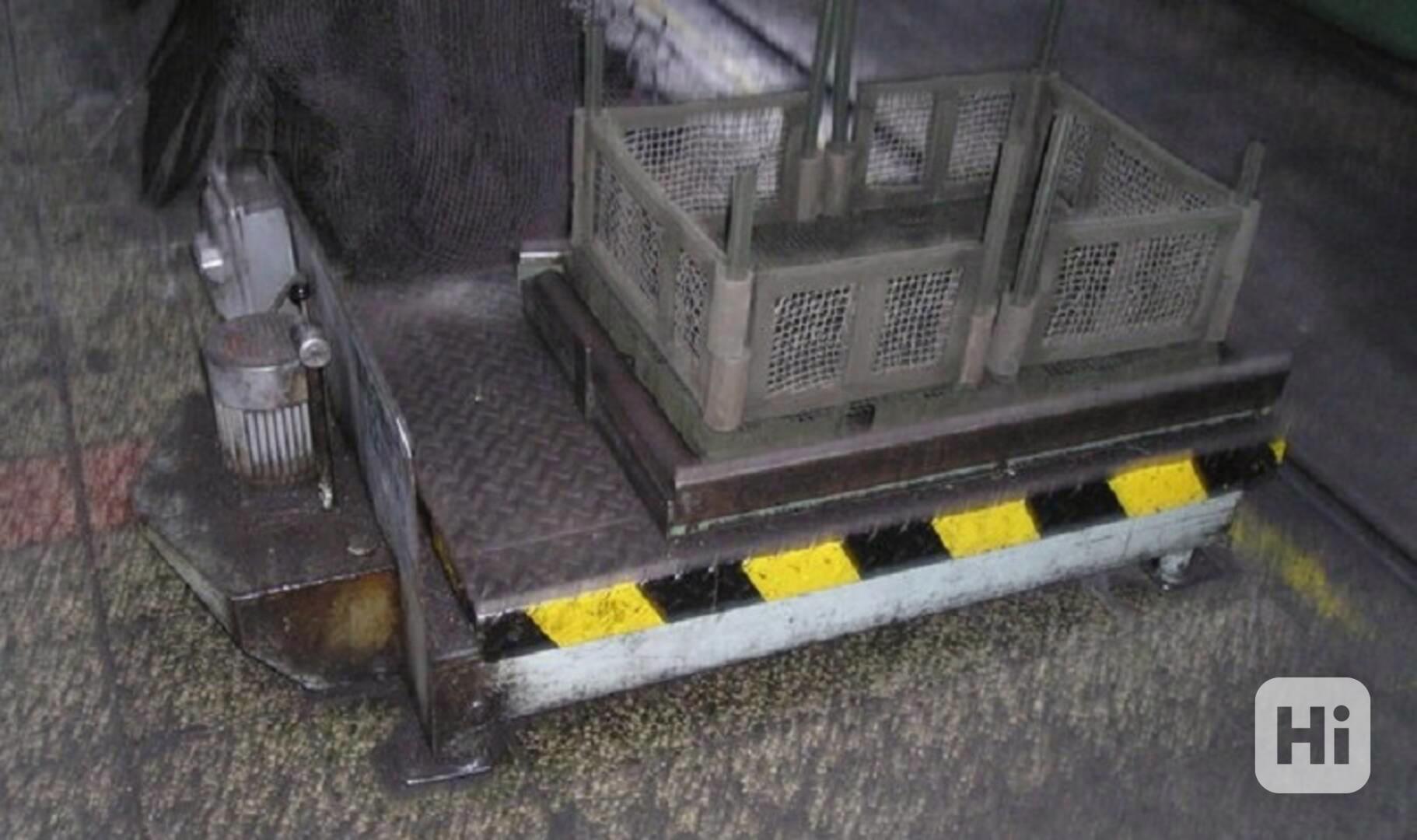 Plošina manipulační (1750.) - foto 1