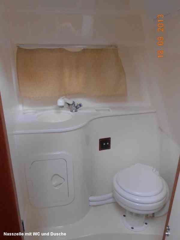 Prodám nová kajutová jachta CABIN 24 / 7,3 metru - foto 11