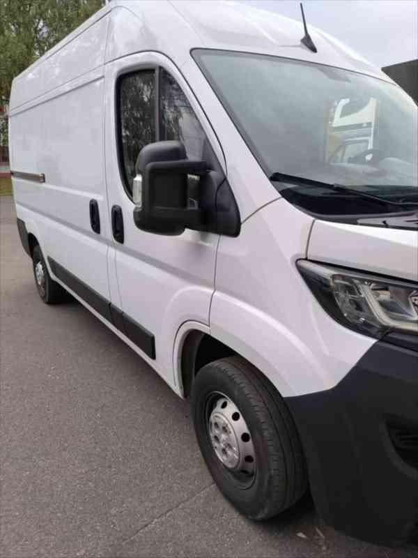 Peugeot Boxer 2,2   L2H2 2023 - foto 2