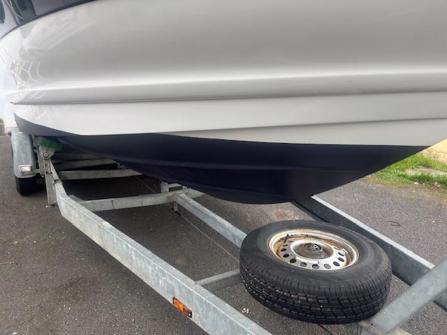 Motorový člun - foto 31