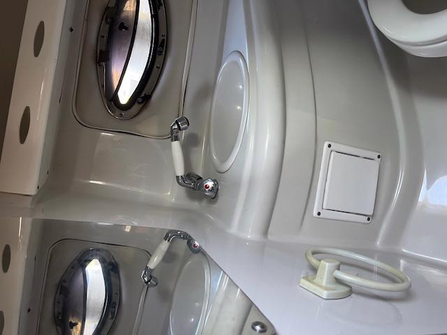 Motorový člun - foto 14