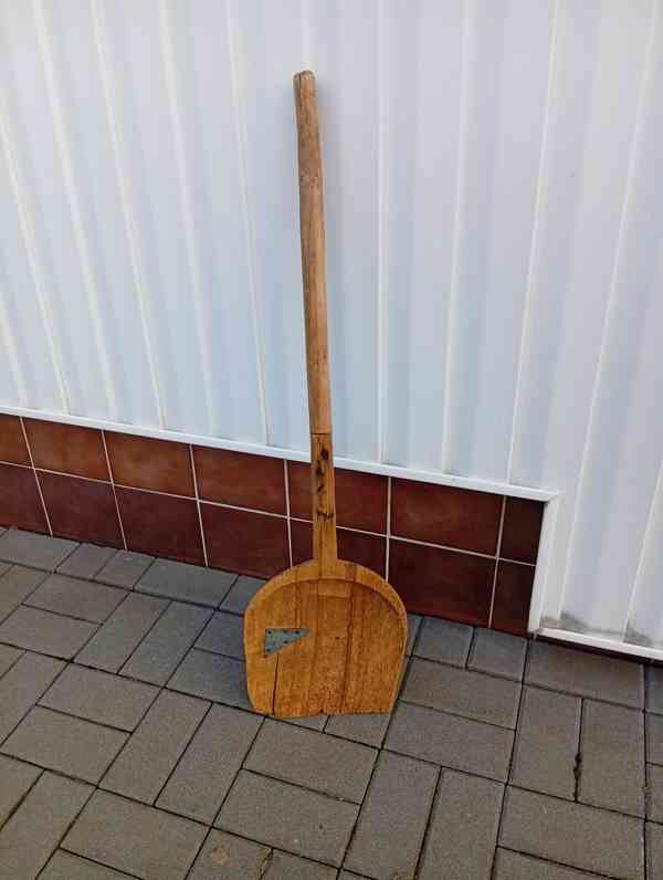 Stará d ř e v ě n a L O P A T A na obilí, mouku - foto 4