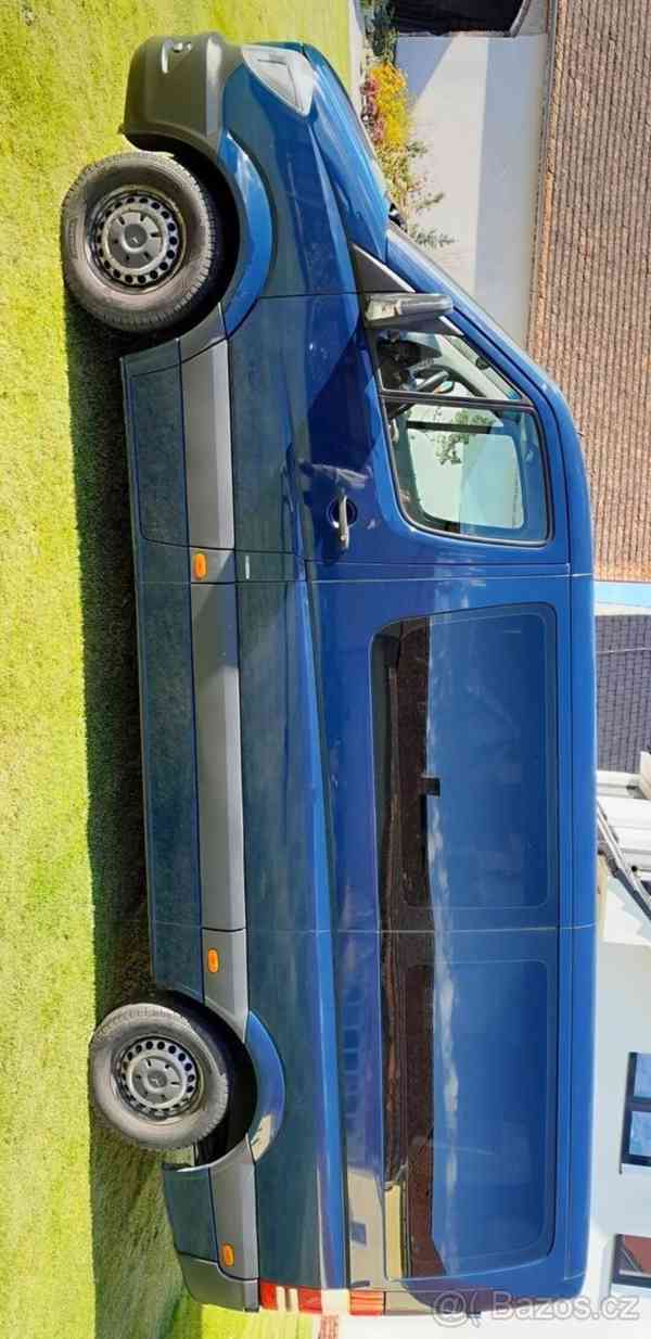 Mercedes-Benz Sprinter 2,2   L2H1 316-8 míst - foto 9