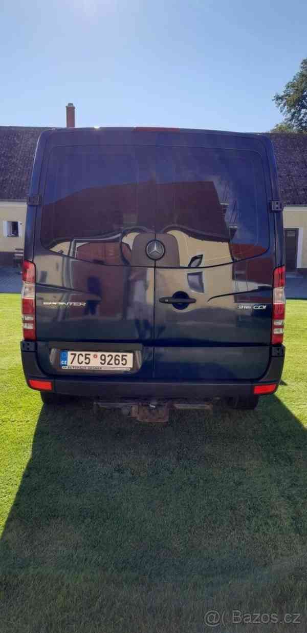 Mercedes-Benz Sprinter 2,2   L2H1 316-8 míst - foto 12