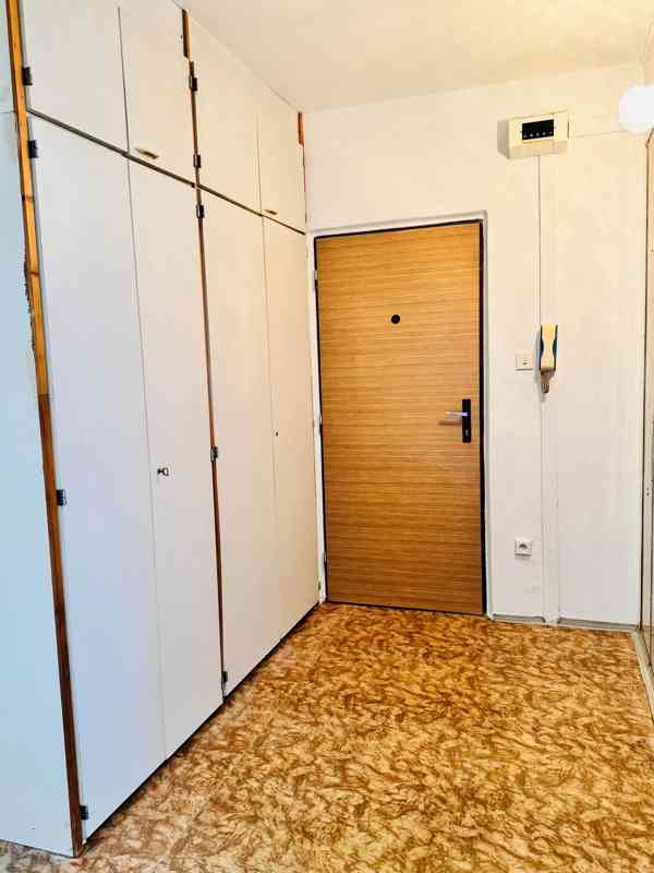Jaroměř - družstevní byt 2+1 s lodžií - foto 7