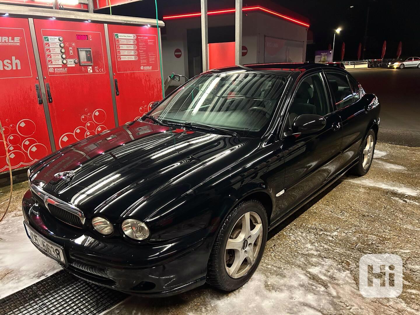 Jaguar X-type  - foto 1