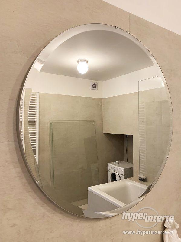 Krásné kulaté zrcadlo z Ikei - foto 1