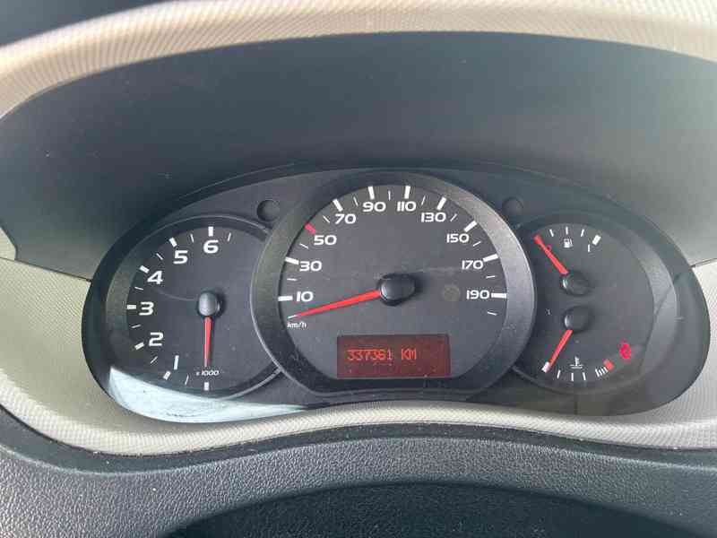Renault Master 2.3 dCi, 92 kW - foto 14