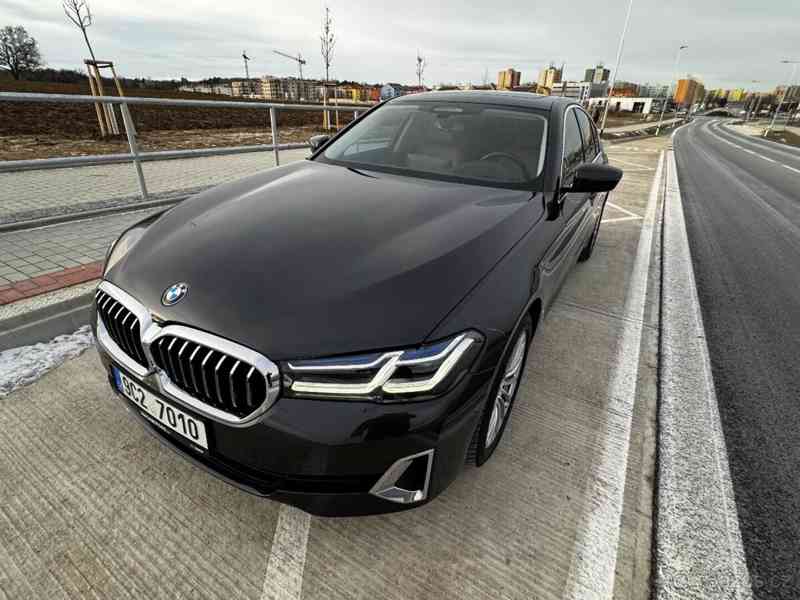 BMW Řada 5 - 530 Xdrive Luxury Line ODPOČET DPH   - foto 14