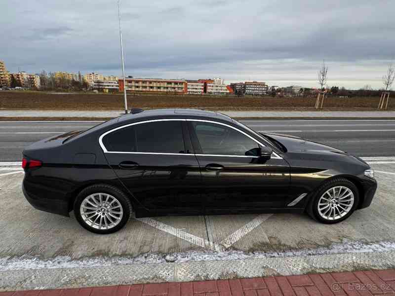 BMW Řada 5 - 530 Xdrive Luxury Line ODPOČET DPH   - foto 5