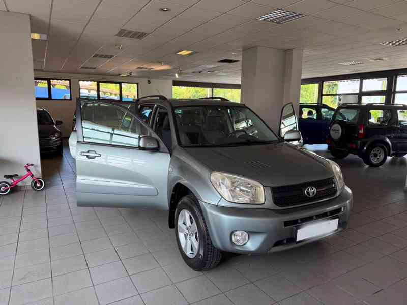 Toyota RAV 4 2.0i 4x4 Sol benzín 110kw - foto 8