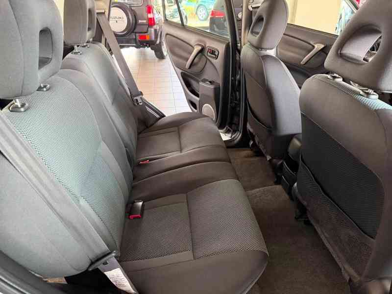 Toyota RAV 4 2.0i 4x4 Sol benzín 110kw - foto 18