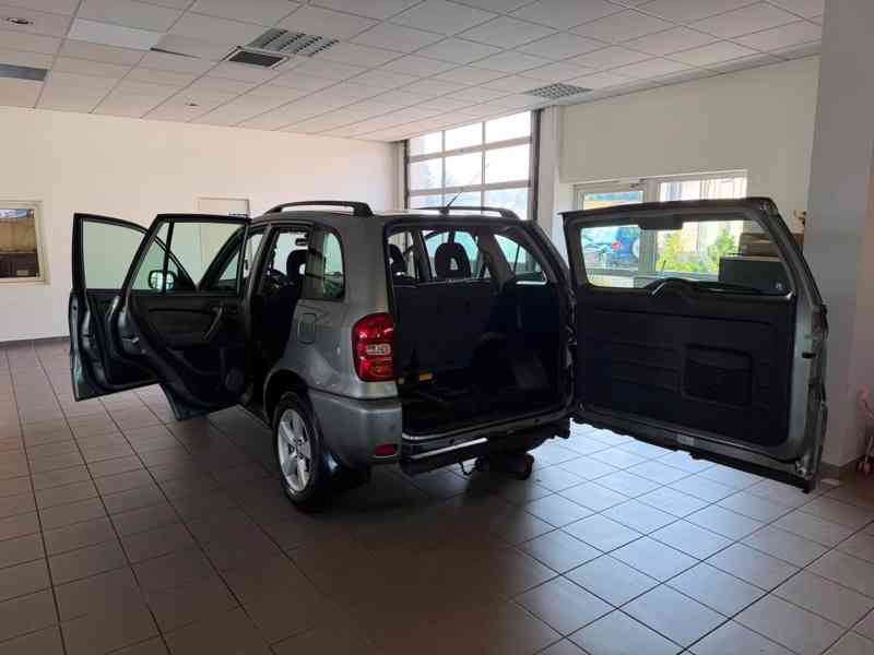 Toyota RAV 4 2.0i 4x4 Sol benzín 110kw - foto 3