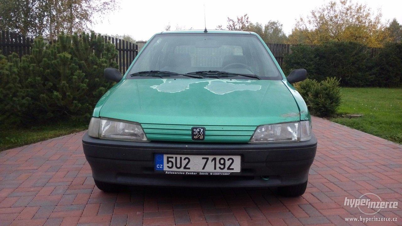 Peugeot 106 1,0 r.v. 1995 - foto 1