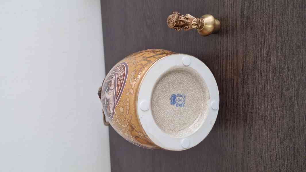 Luxusní karafa-porcelán a mosaz  - foto 6