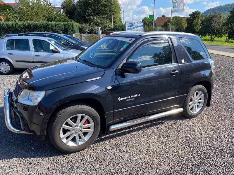 Suzuki Grand Vitara 1.6i Black and White benzín 78kw - foto 1