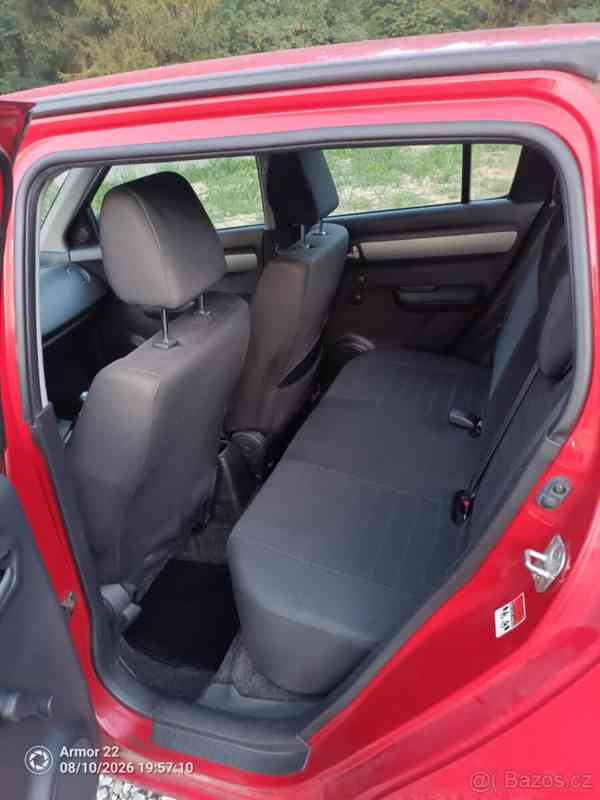 Suzuki Swift 1,3 - foto 4