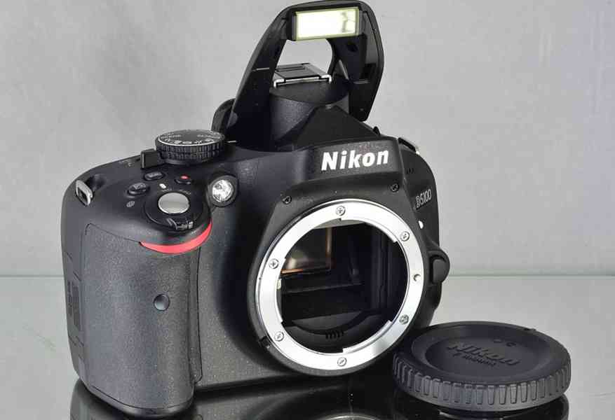 Nikon D5100 APS-C*16.2MPix CMOS*Full HDV 4200 Exp. - foto 3