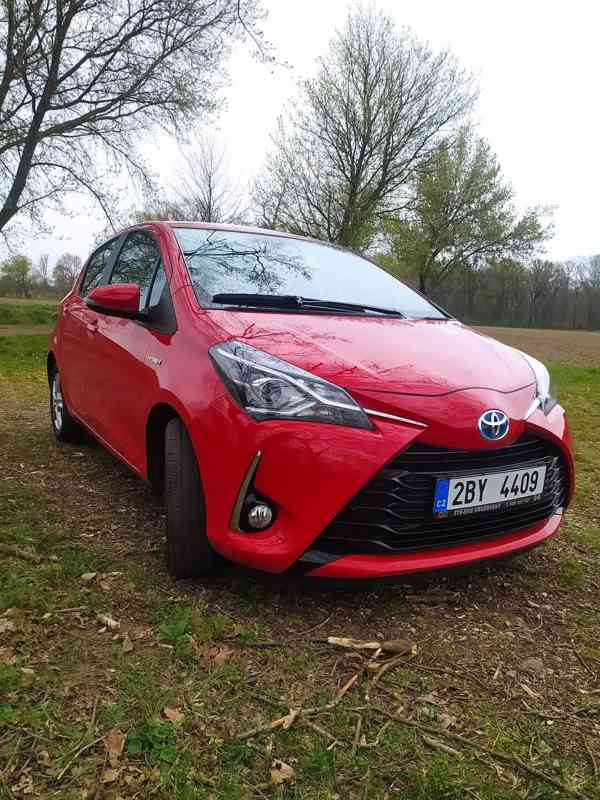 Toyota Yaris Hybrid 1.5i  - foto 1