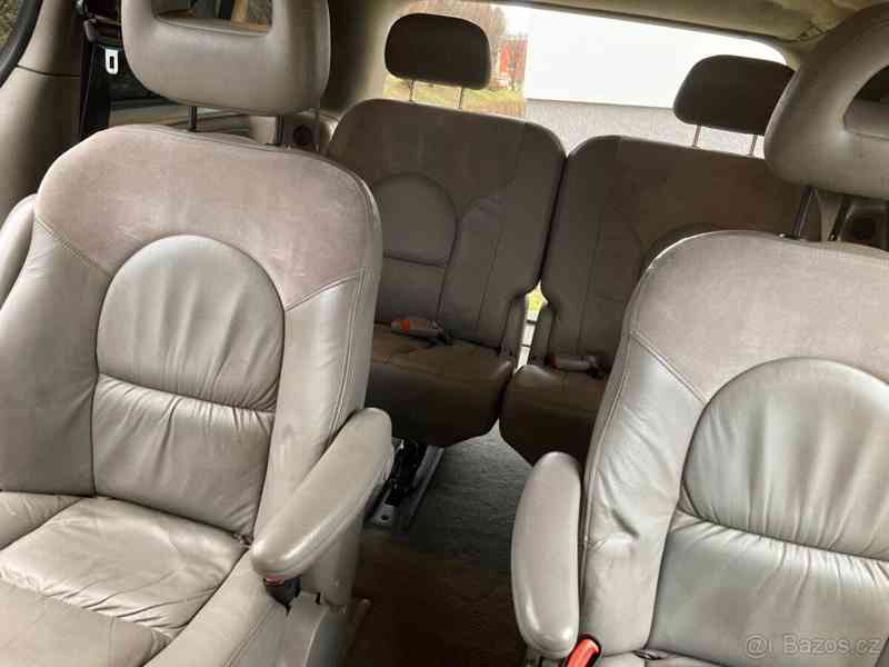 Chrysler Grand Voyager 3,3   r 4x4 benzín + LPG - foto 8