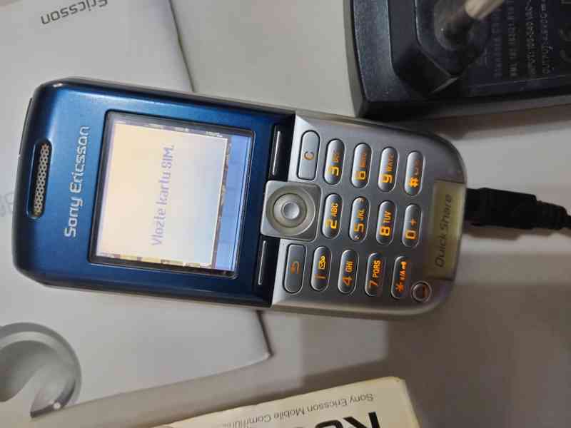 Mobil Sony Ericsson K300i - foto 2