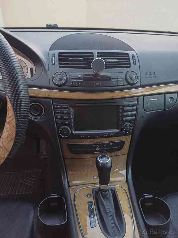 Mercedes-Benz Třídy E 2,2   220 CDI, automat, 2007 - foto 12