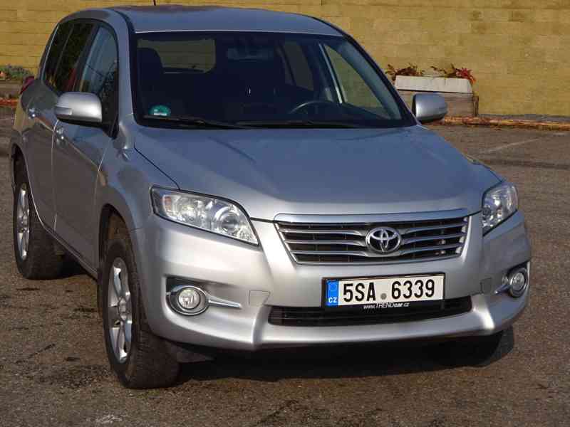 Toyota Rav4 2.0i 4x4 r.v.2011 (116 kw) stk:8/2025 - foto 1