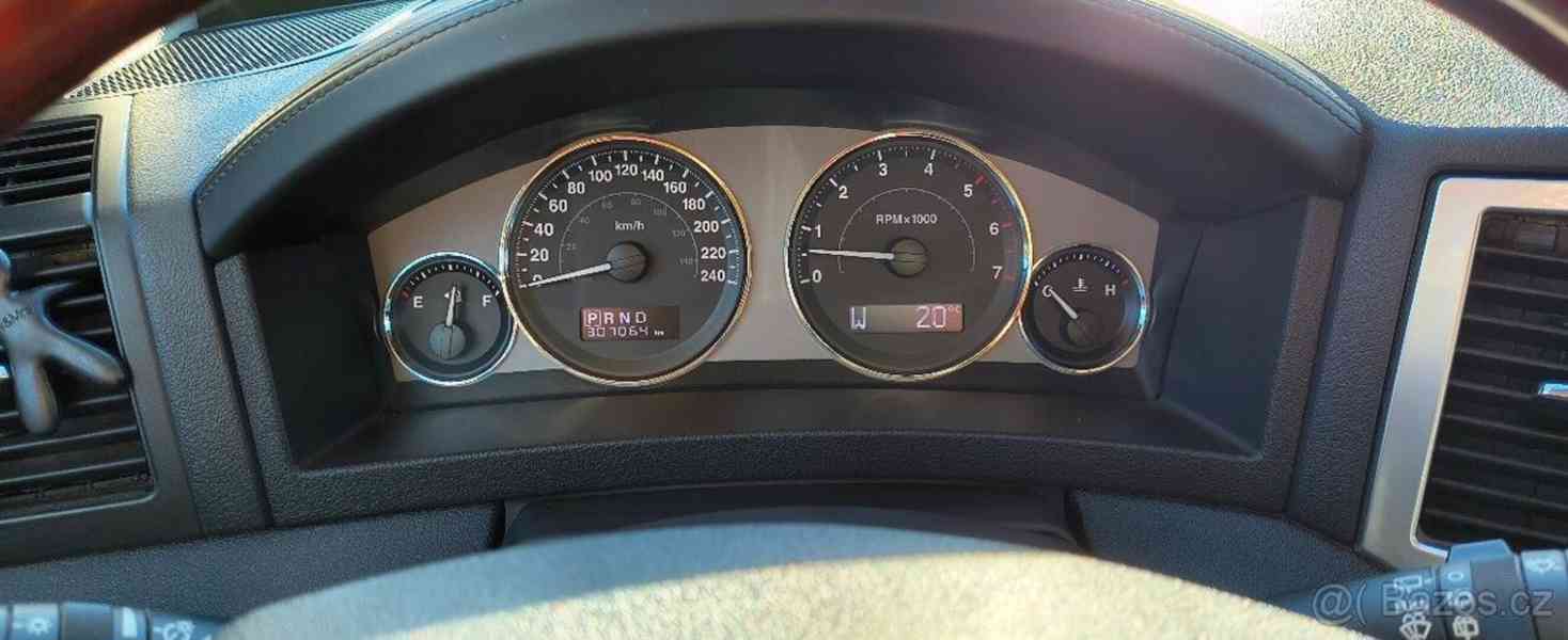 Jeep Grand Cherokee - foto 3