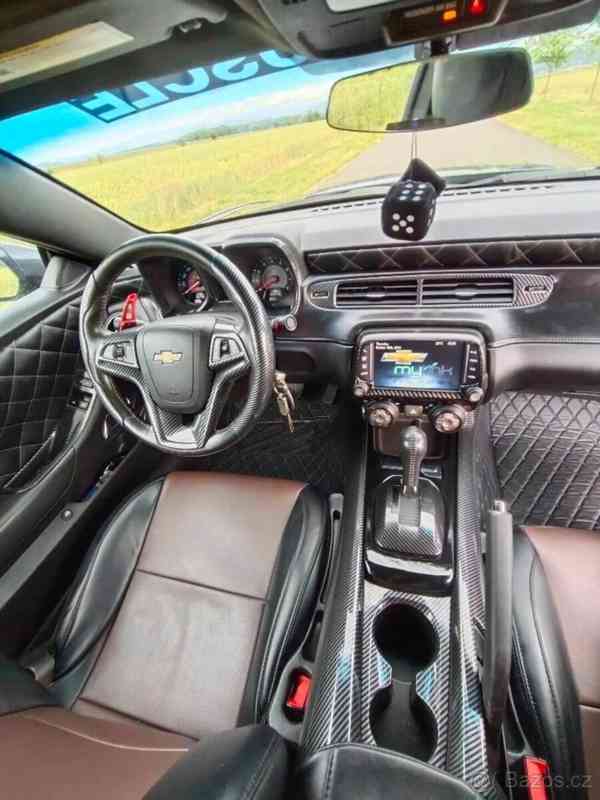 Chevrolet Camaro 3,6   r.2013 "exclusive" - foto 20