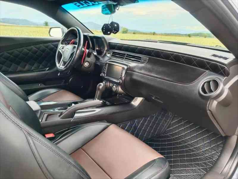 Chevrolet Camaro 3,6   r.2013 "exclusive" - foto 14