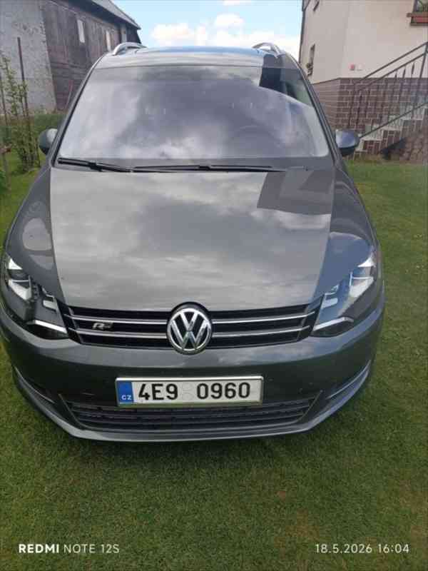 Volkswagen Sharan 2,0   TDi DSG HIGHLINE