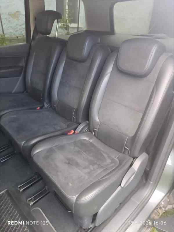 Volkswagen Sharan 2,0   TDi DSG HIGHLINE - foto 8