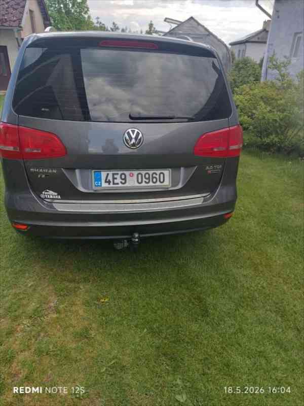 Volkswagen Sharan 2,0   TDi DSG HIGHLINE - foto 7