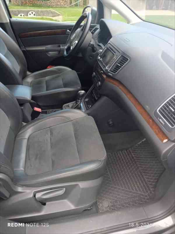 Volkswagen Sharan 2,0   TDi DSG HIGHLINE - foto 4