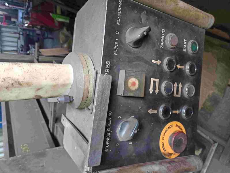 Použitá ohýbačka plechu XON 2000/6 c, r. v. 1997 - foto 9