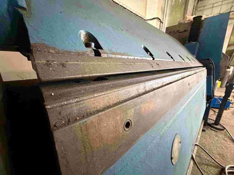 Použitá ohýbačka plechu XON 2000/6 c, r. v. 1997 - foto 3