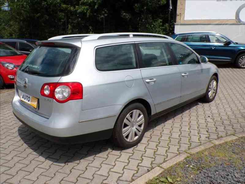 Volkswagen Passat 2,0 TDI HIGHLINE,XENONY - foto 3