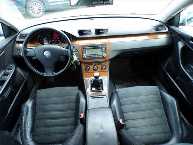 Volkswagen Passat 2,0 TDI HIGHLINE,XENONY - foto 5