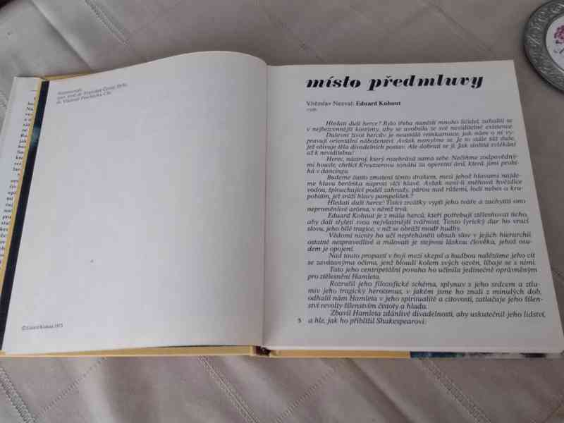 Divadlo nebo snář - foto 4