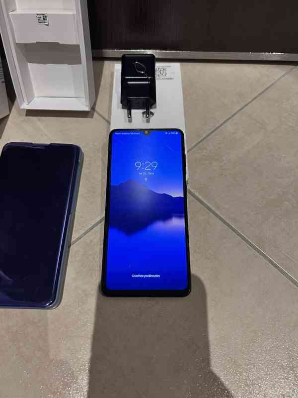 Samsung A41 + ochr. sklo + obaly a příslušenství - foto 8