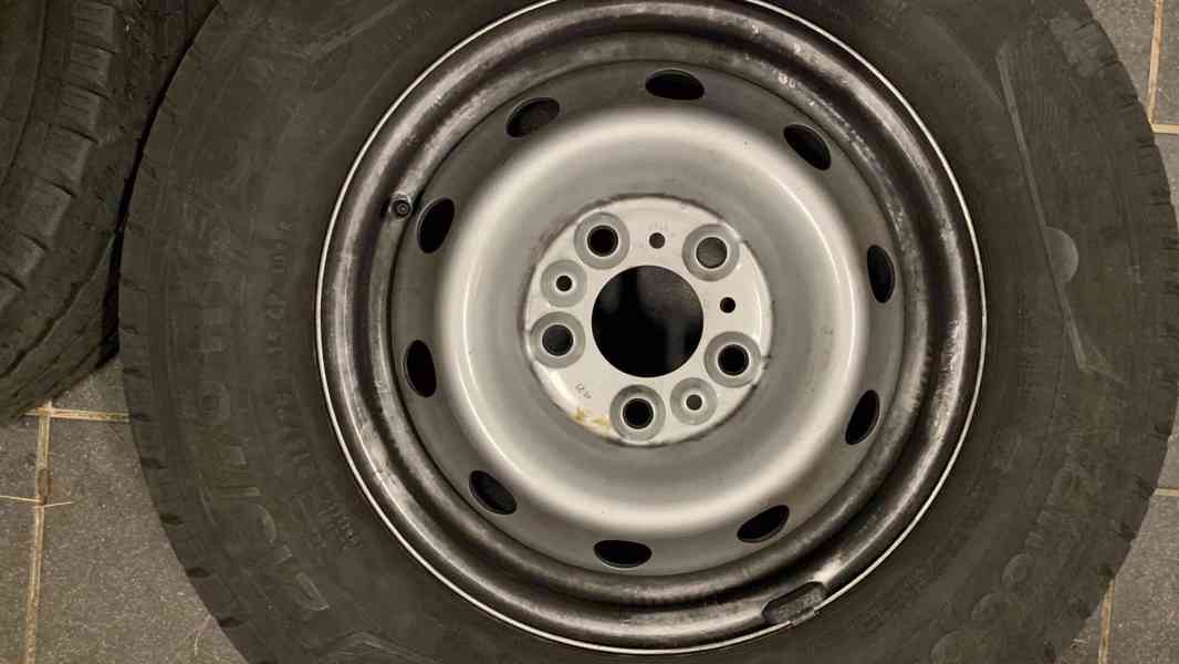 Pneu Continental 215/70 R15 CP - skoro nejeté - foto 3