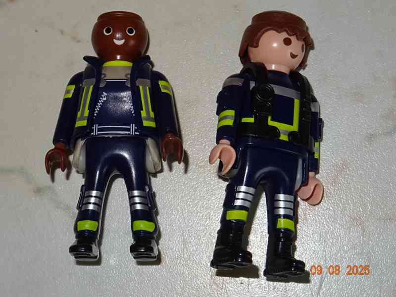 IGRÁČCI - ŠEST NEKOMPLETNÍCH KUSŮ - foto 5