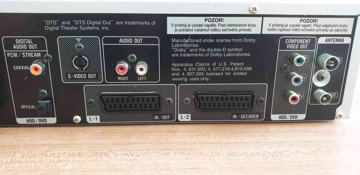Unikátní video trojkombinace JVC DR-DX5 (miniDV - HDD - DVD) - foto 9