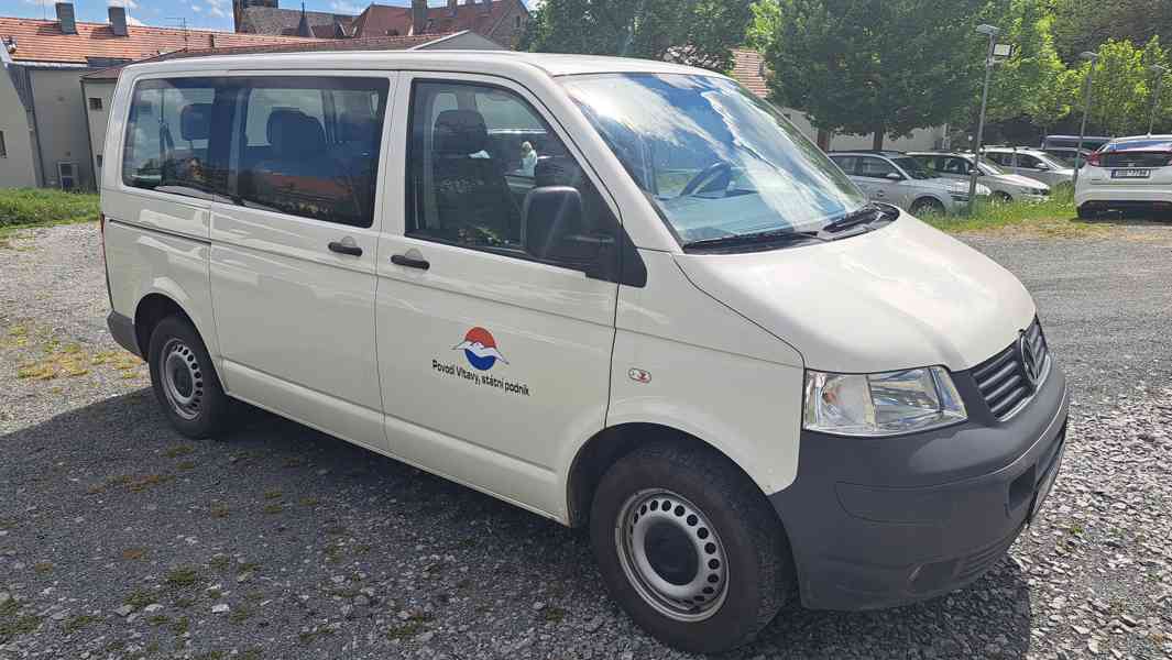 Volkswagen Transporter 2.5 TDI 4x4 - foto 2